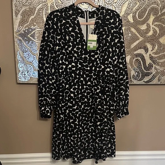 Kate Spade Black and White Long Sleeve Dress - Picture 6 of 6